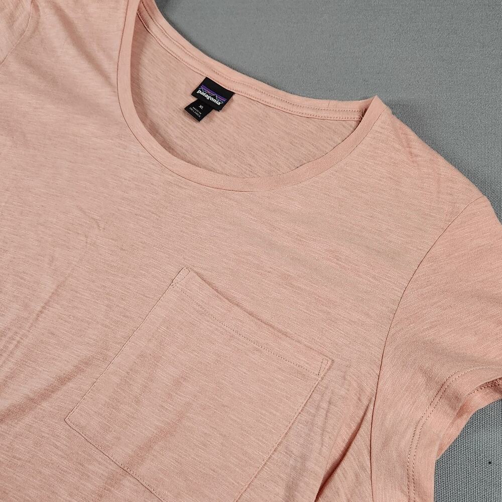 Patagonia short sleeve pink crew neck women's XL shirt mainstay pocket tee
